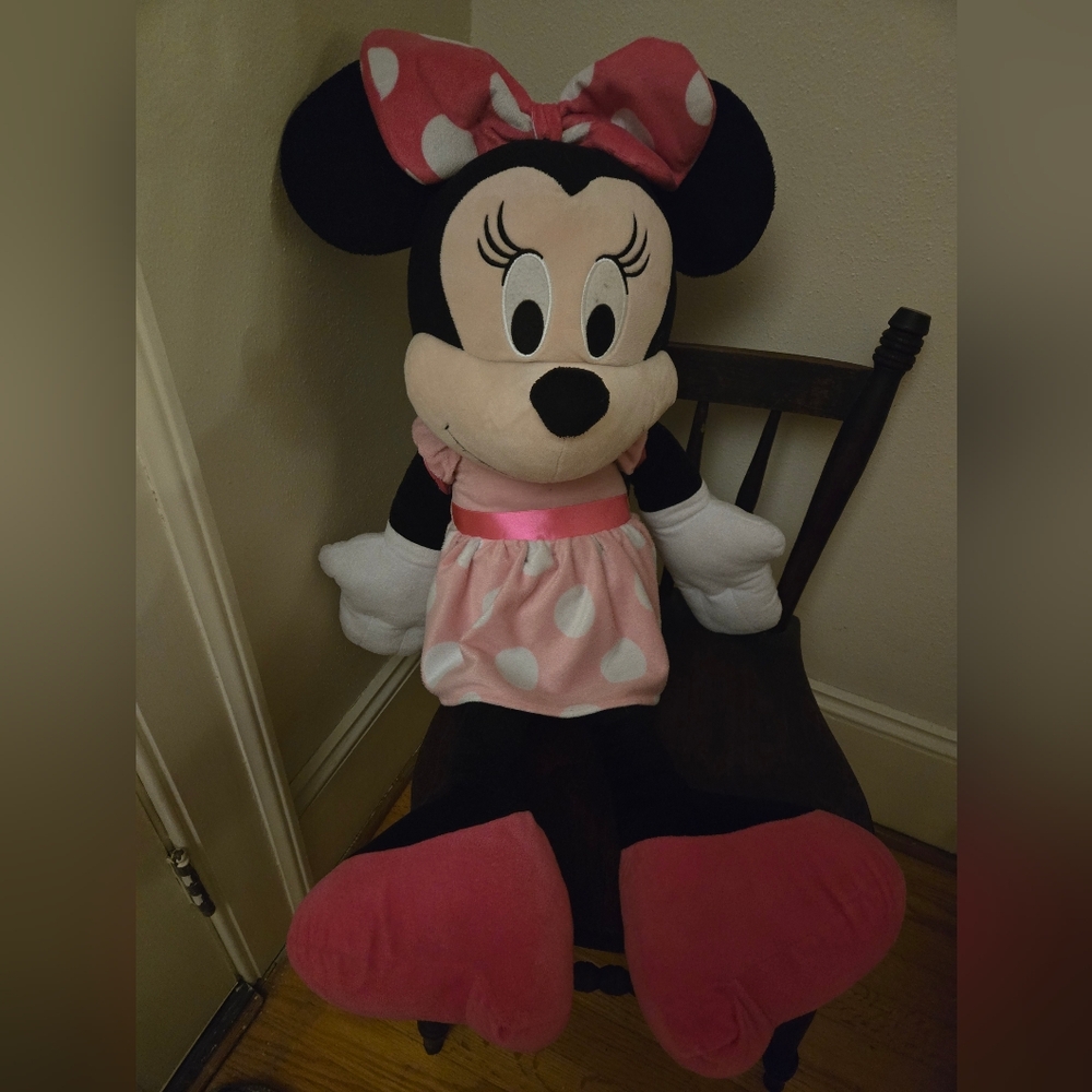 Disney Minnie Mouse Plush Toy - Pink and Black